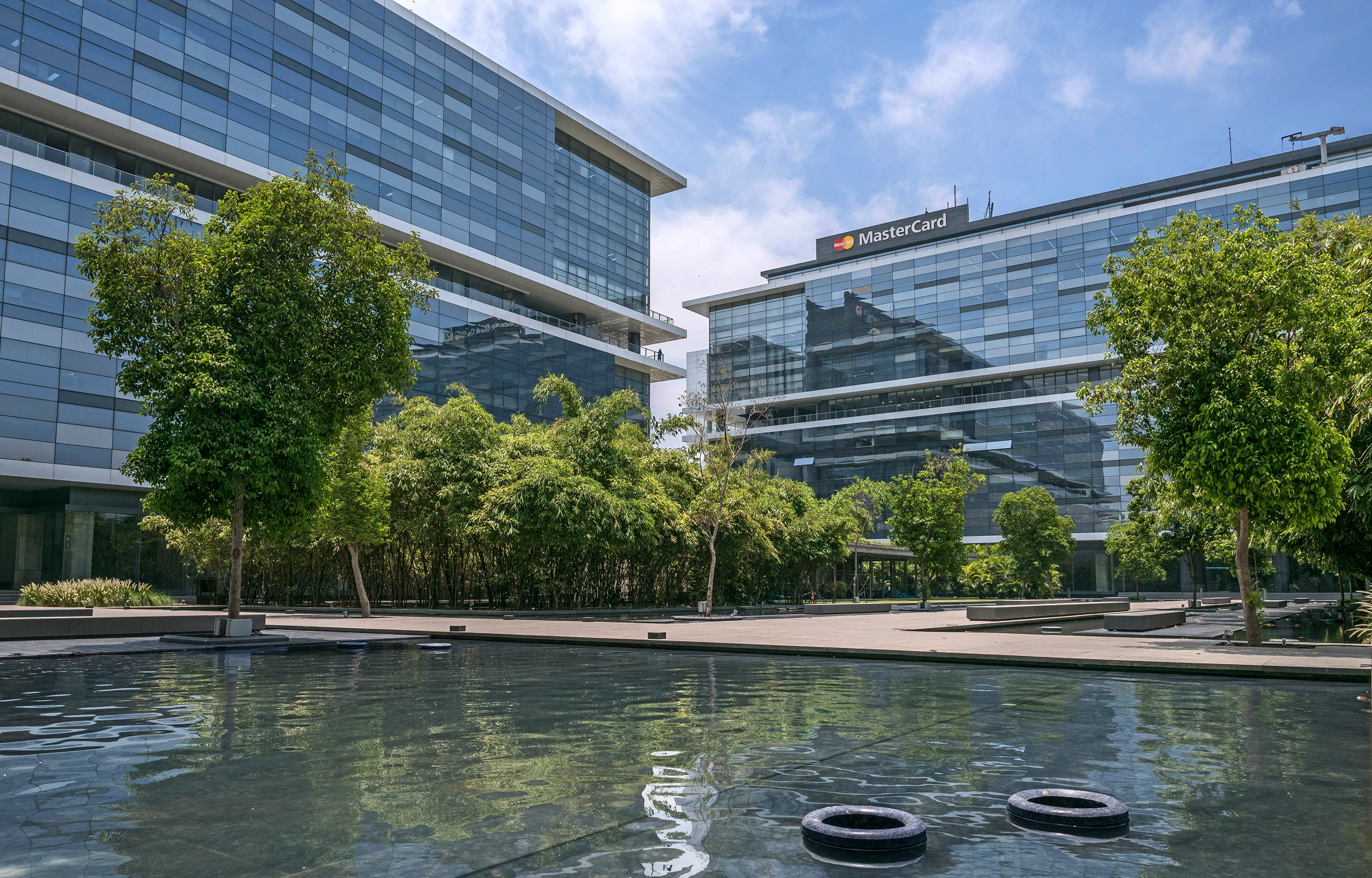 What sets Business Bay apart?