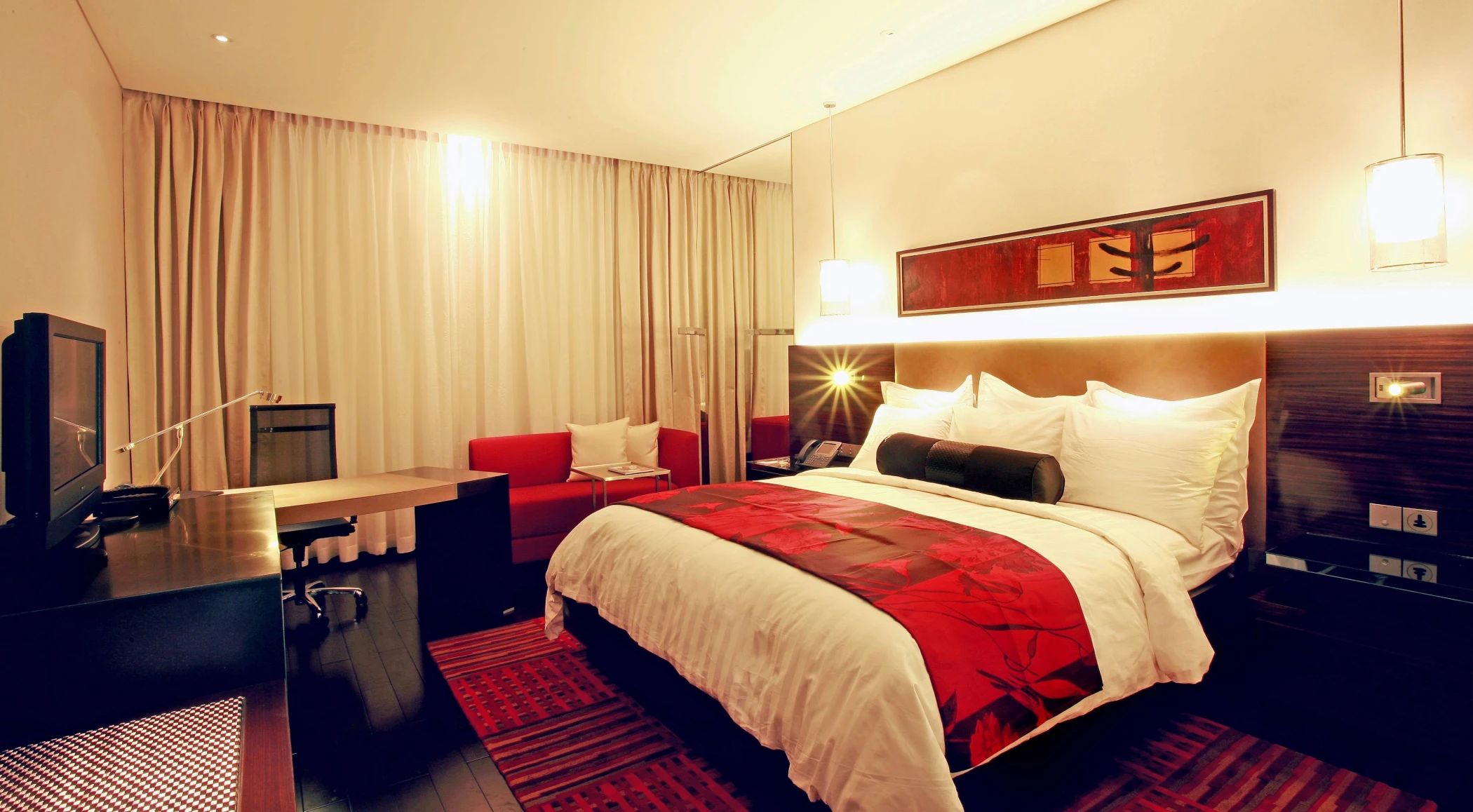 King Deluxe Guest Room