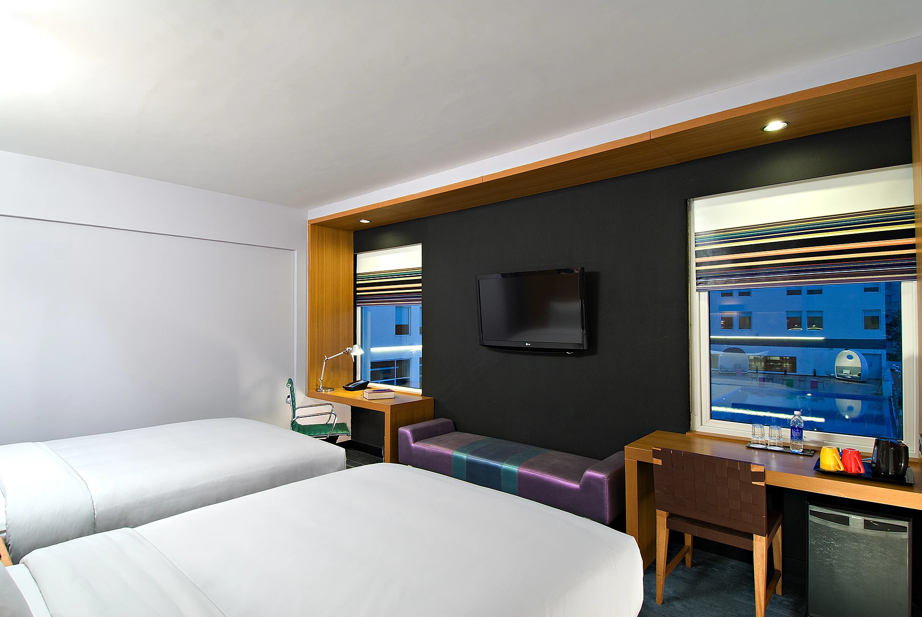 King Splash Guest Room